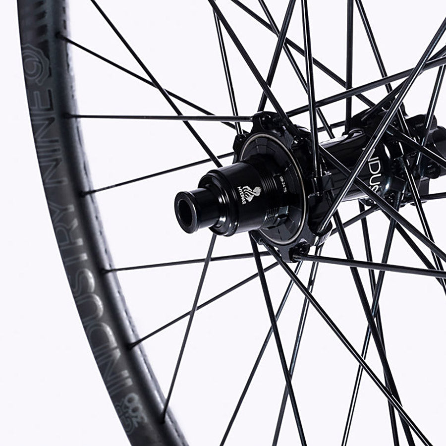 Industry Nine Hydra 2 Grade S Wheel Rear 29 / 622 Holes: 32 12mm TA 148mm Disc IS 6-bolt SRAM XD