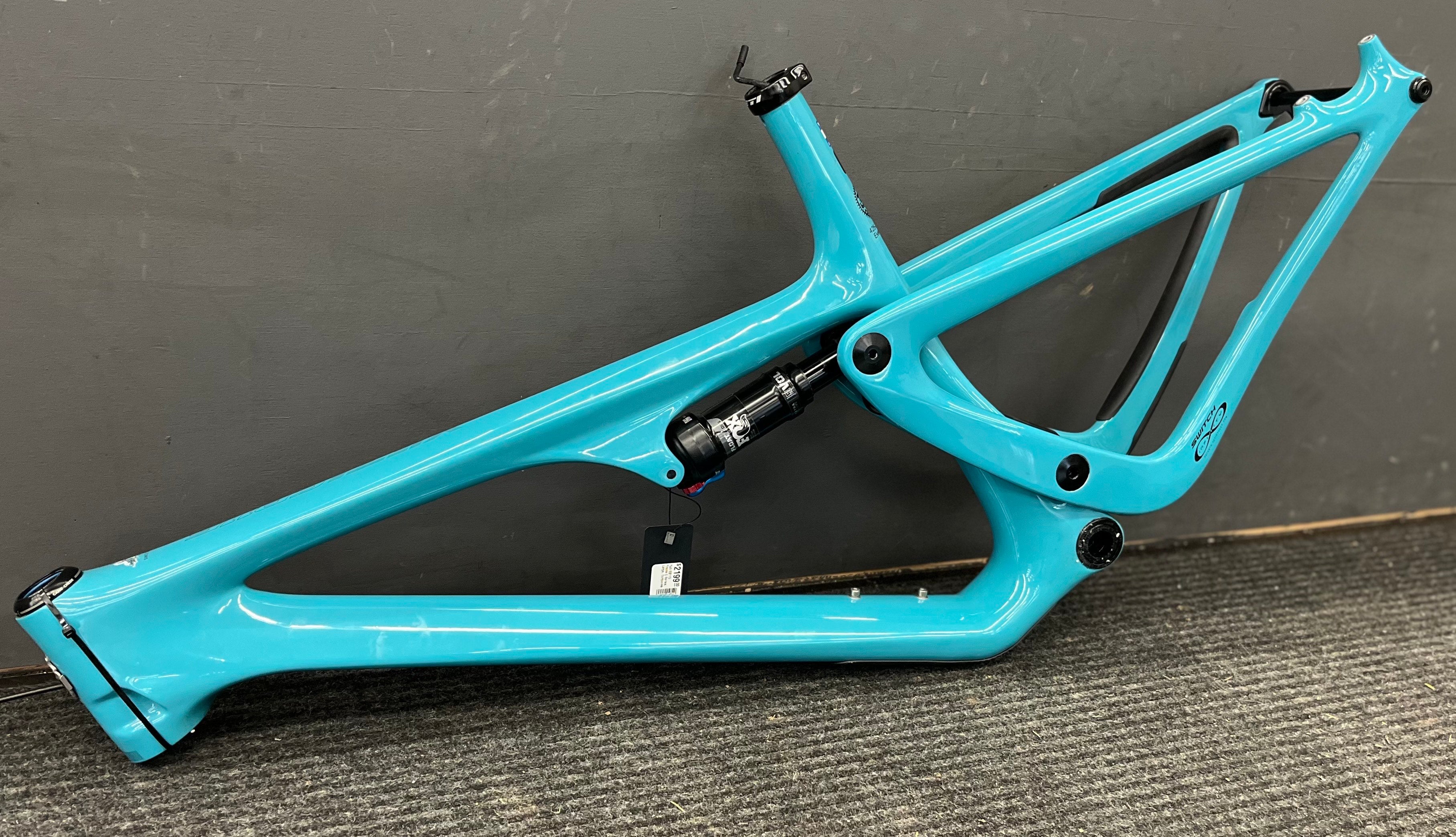Yeti SB115 Frame C Series, Large, Turquoise