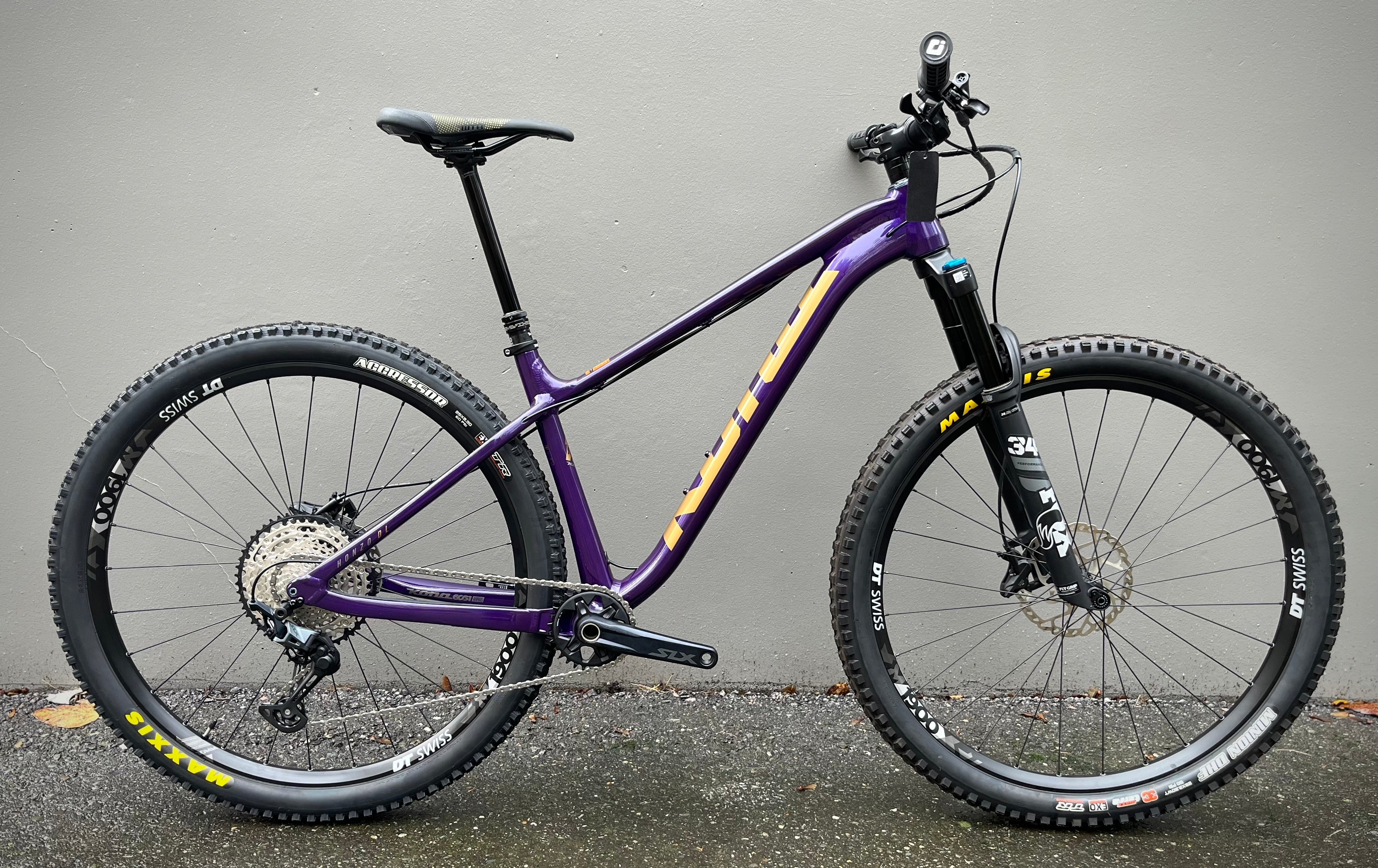 Kona 2020 Honzo DL Custom SLX / Fox Medium Purple
