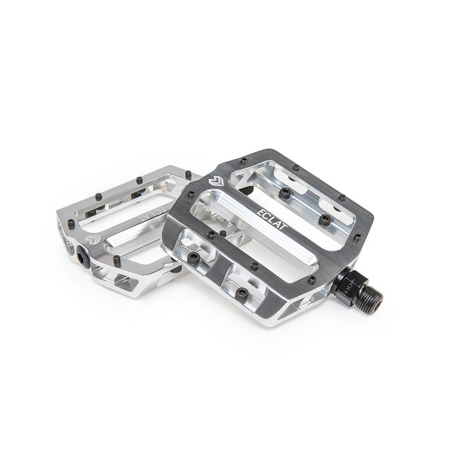 Eclat Surge CNC Platform Pedals Body: Aluminum Spindle: Cr-Mo 9/16 Silver Pair