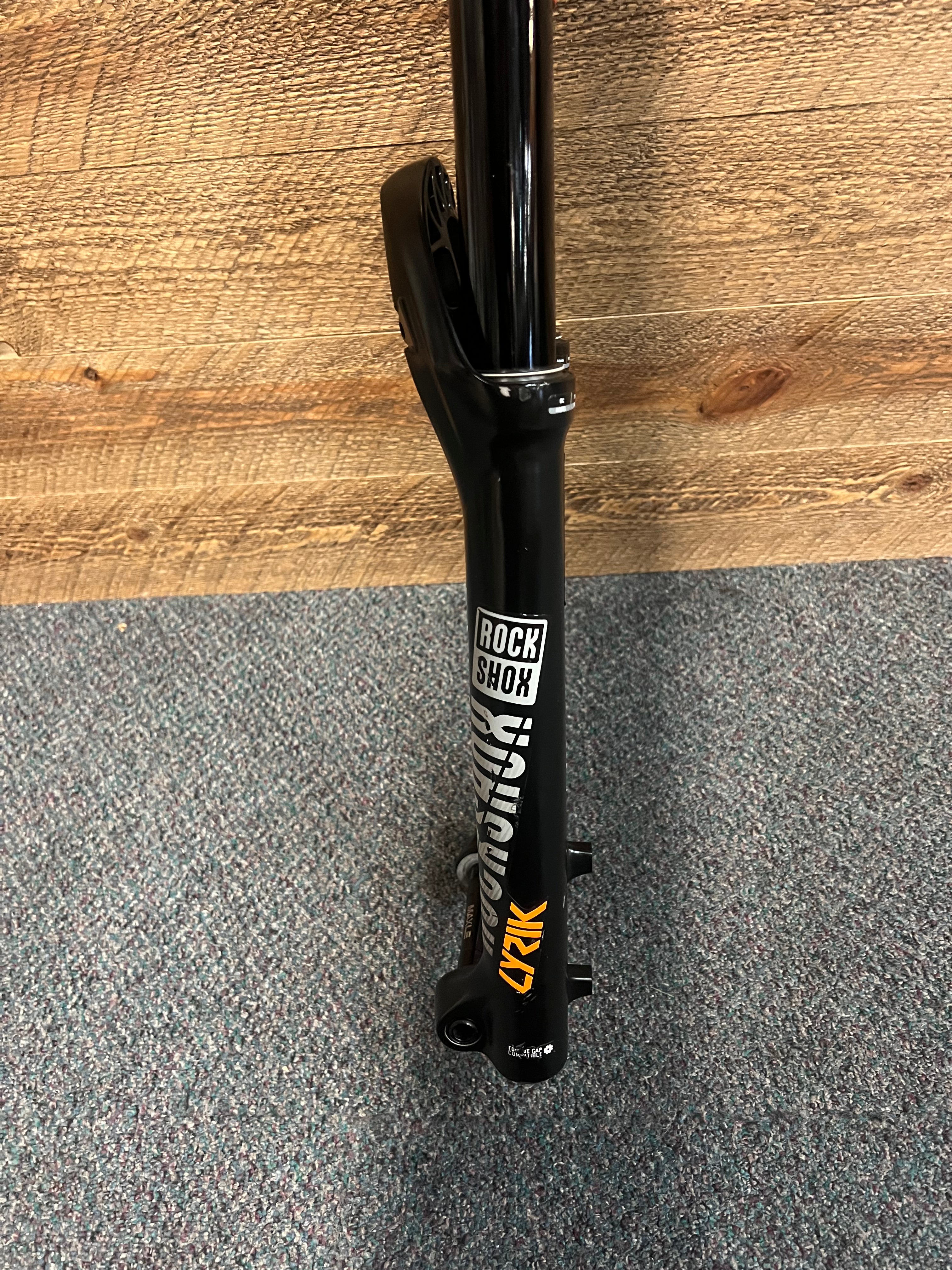 Used RockShox Lyrk 170mm 27.5" Matte Black 46mm