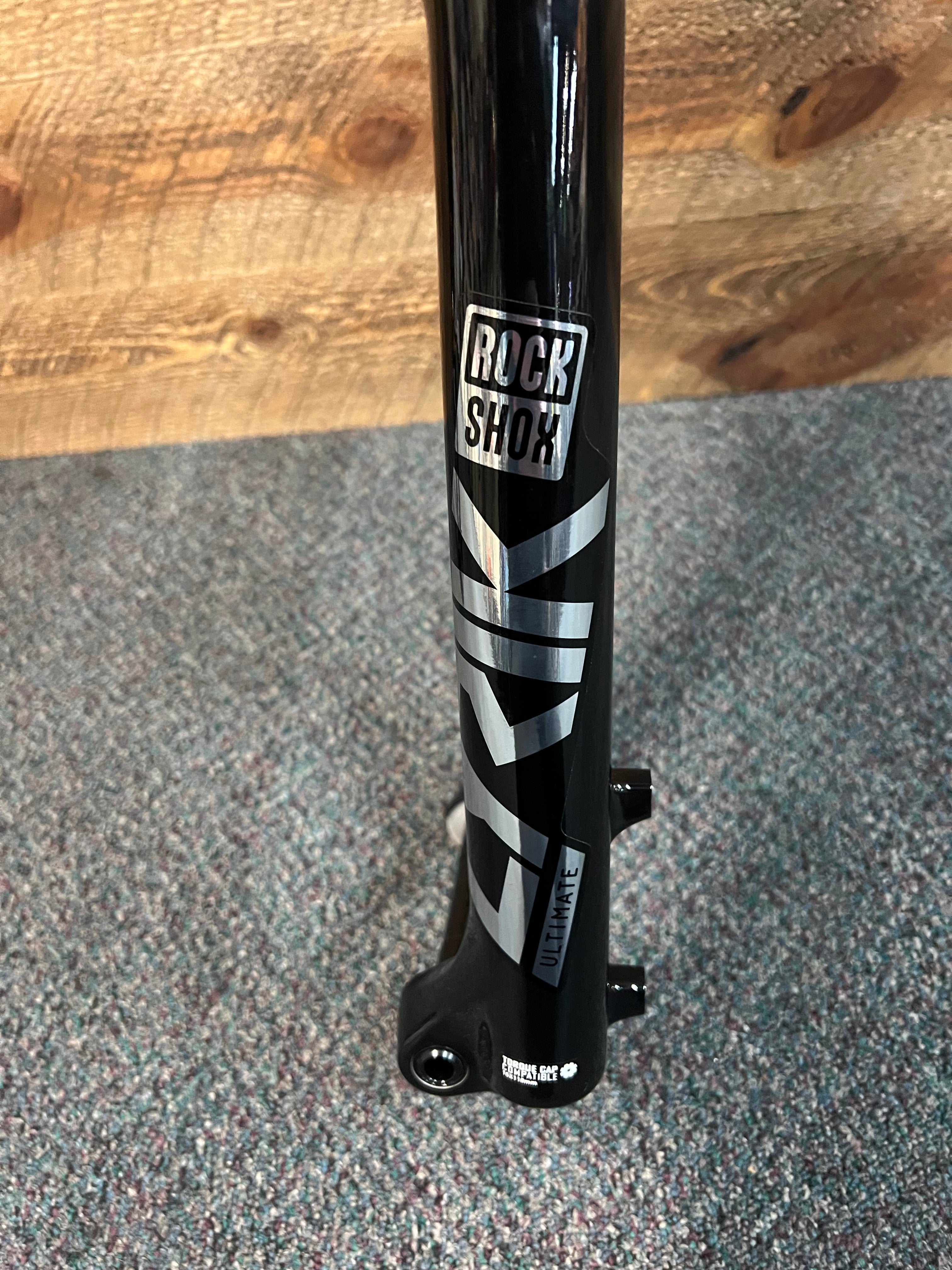 RockShox Lyrk Ultimate 150mm 29" Gloss Black 42mm