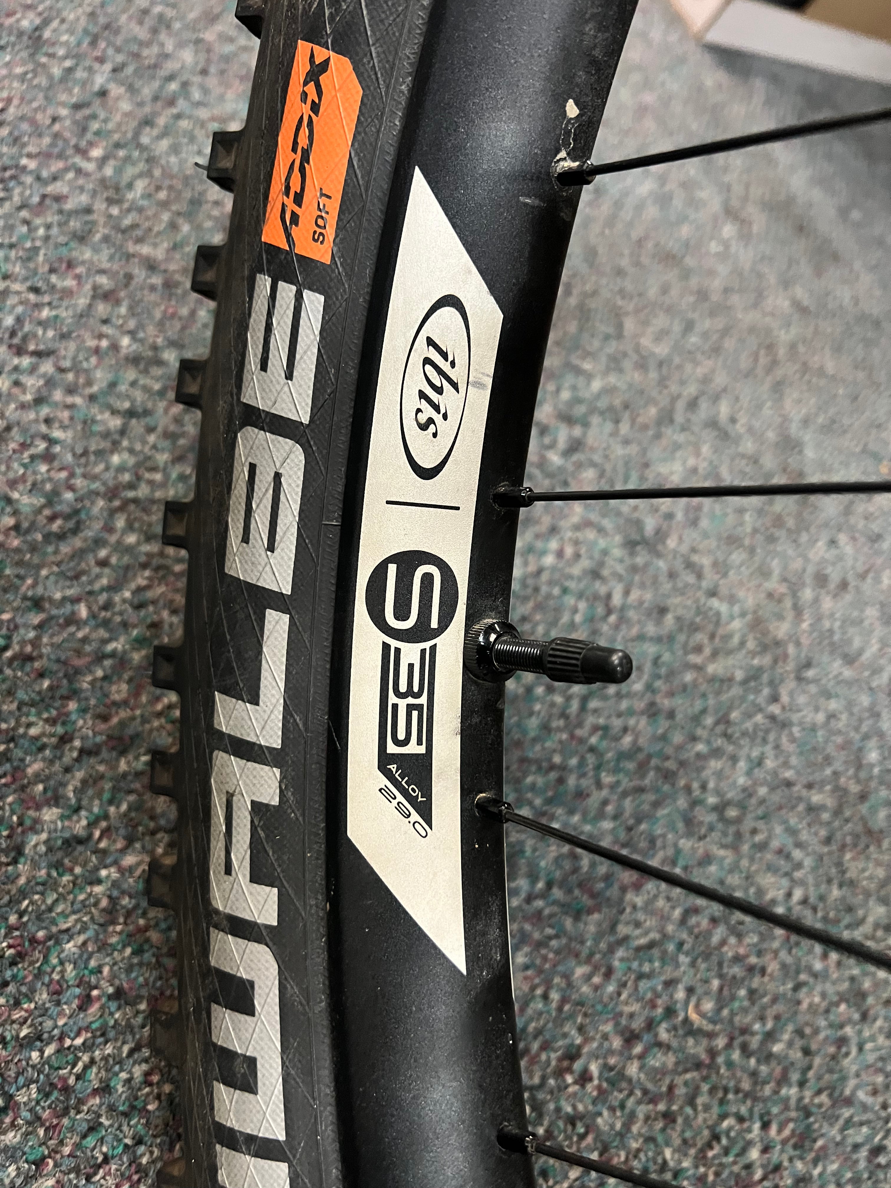 Ripmo AF DVO/Custom Medium Orange