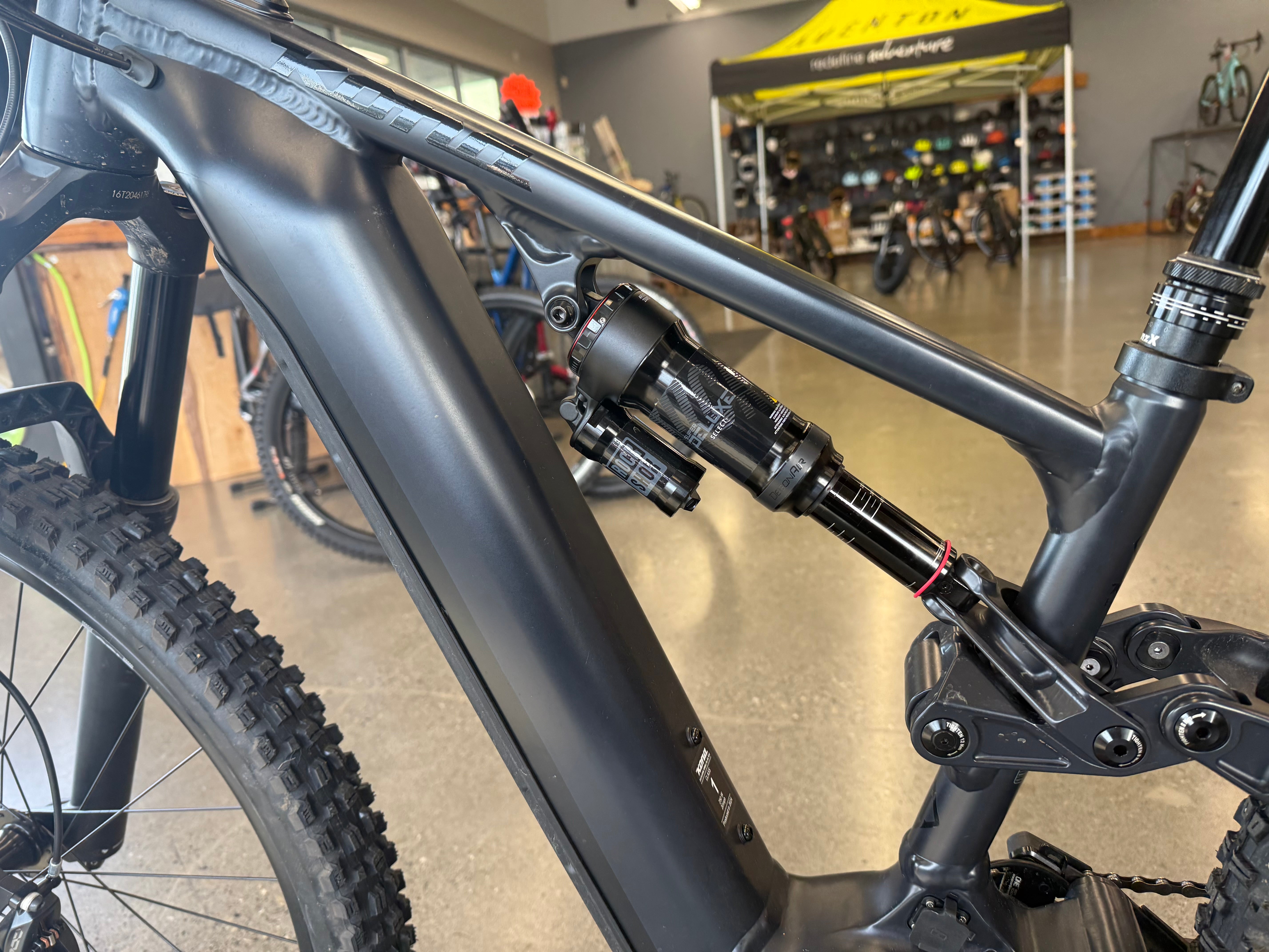Kona Remote 160 DL Black Small