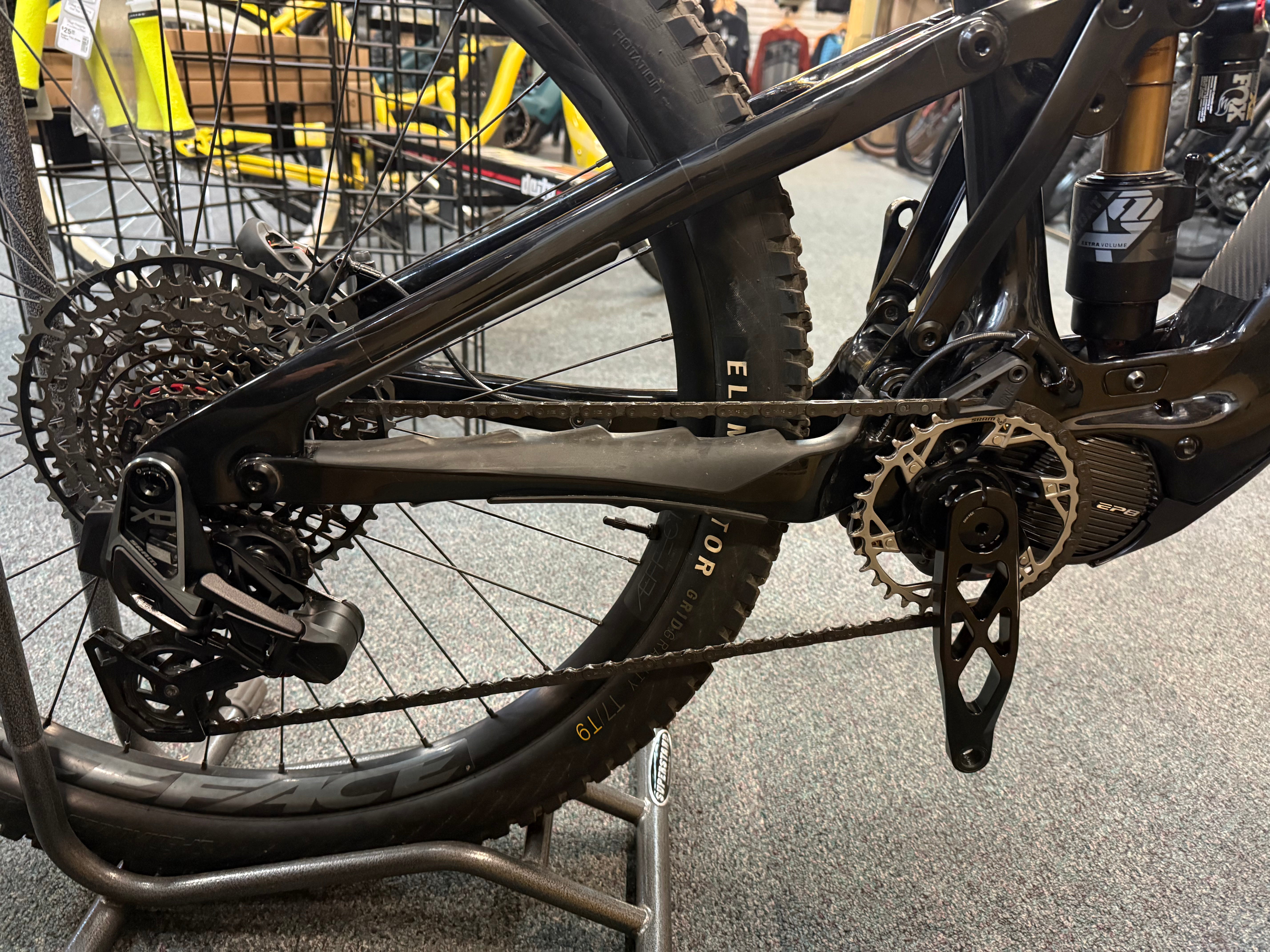 Yeti 160E T-Series Small 29/27.5 Custom Build Black
