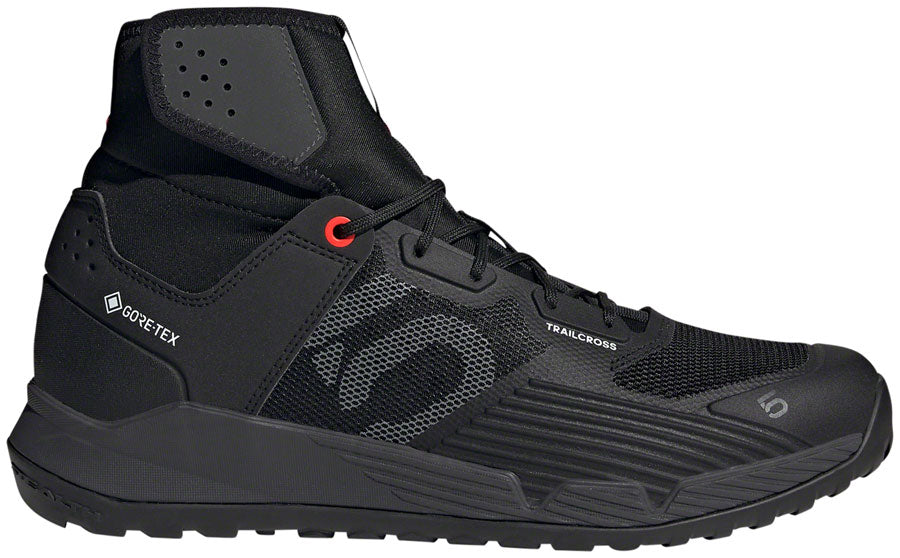 Five Ten Trailcross GTX Flat Shoes - Mens Core BLK / DGH Solid Gray / FTWR White 8