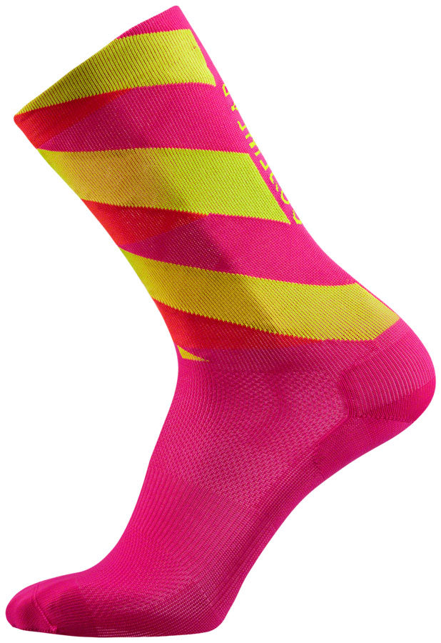 Gorewear Essential Signal Socks - Pink/Fire Mens 8-9.5