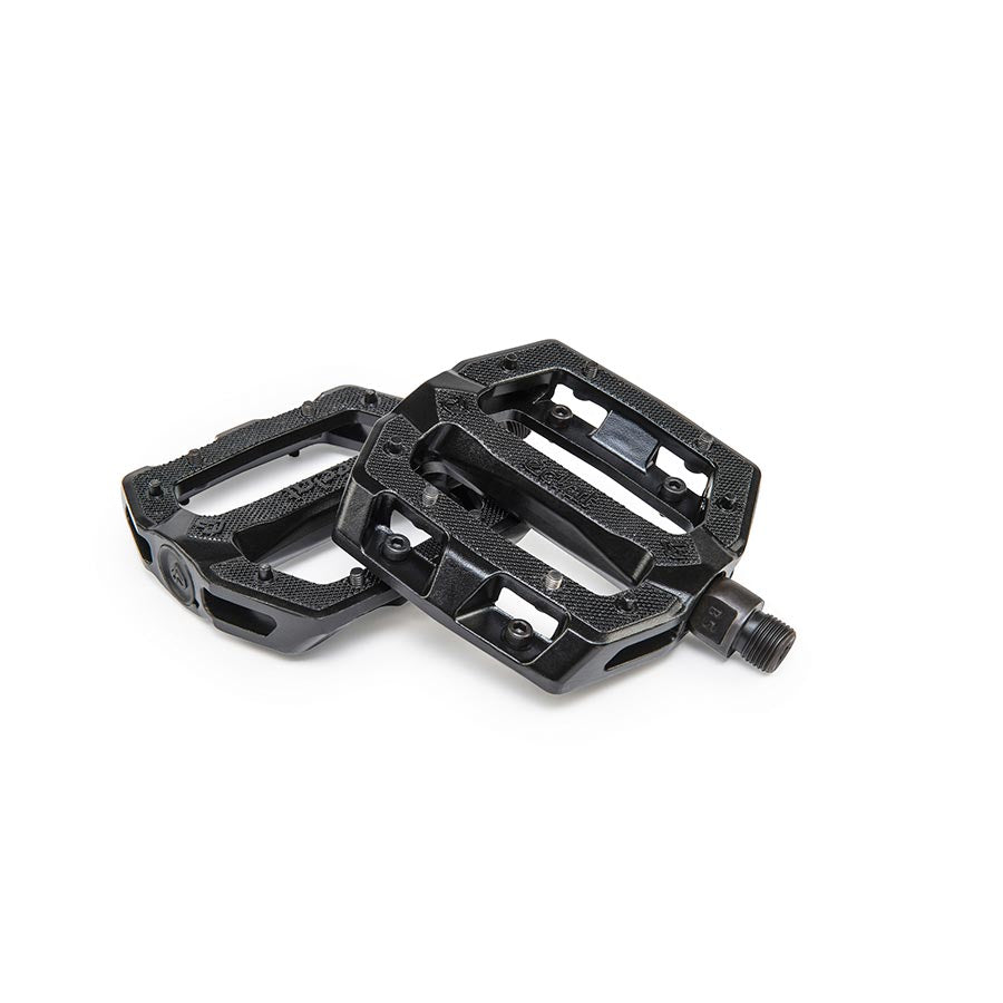 Eclat Slash Alloy Platform Pedals Body: Aluminum Spindle: Cr-Mo 9/16 Black Pair