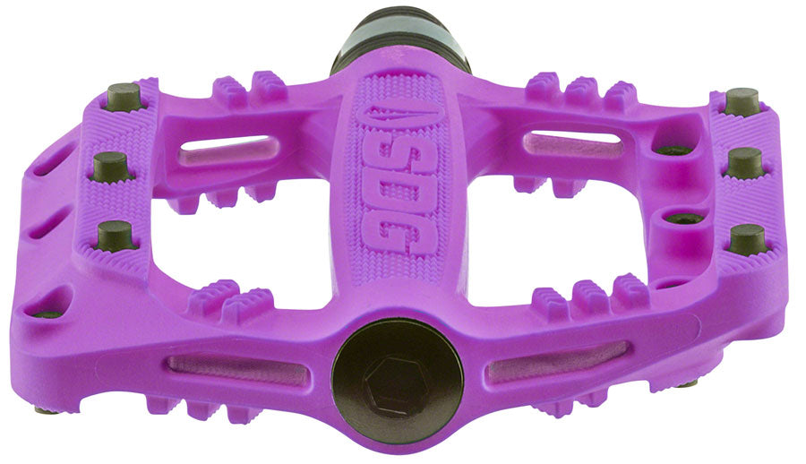 SDG Components Slater Platform Pedals Body: Nylon Spindle: Cr-Mo 9/16 Purple Pair
